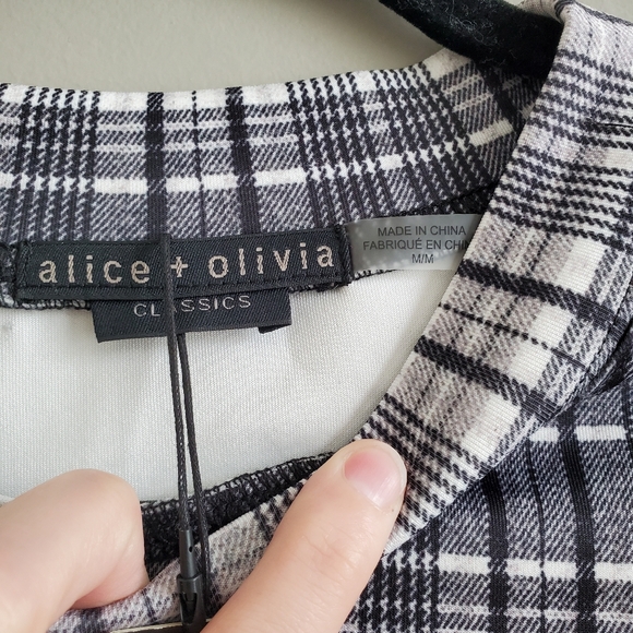 Alice + Olivia NWT Leslie Cropped Plaid Sweatshirt Pullover in Charcoal Size M - Picture 5 of 12